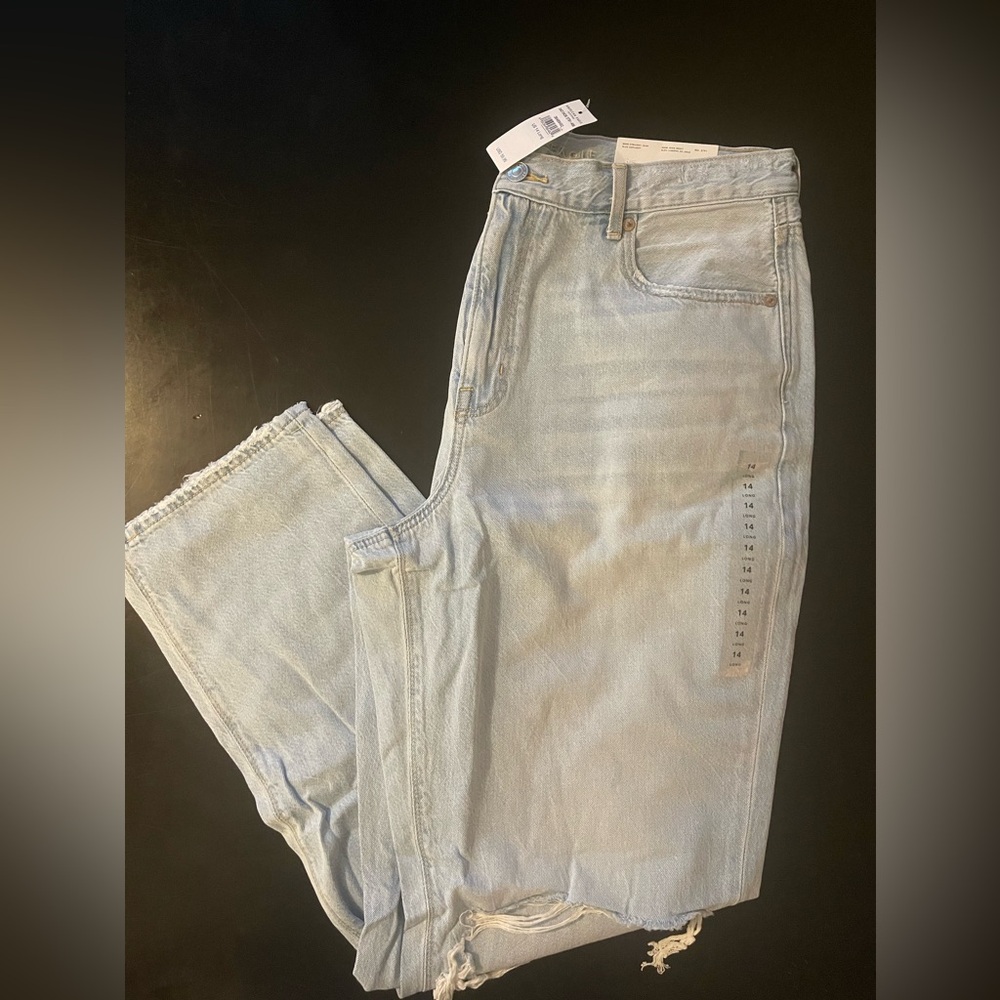 🖤 NWT American Eagle Mom Straight Jean